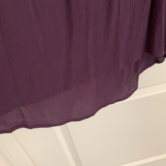 Knox Rose Cold Shoulder with silver/gun metal accents. - Picture 6 of 10